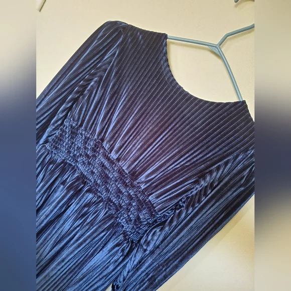 Navy Ribbed Velvet Babydoll - Picture 3 of 7